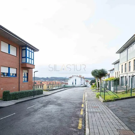 Patio De Auro * Luanco