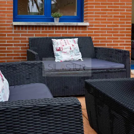 Patio De Auro