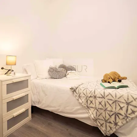 Patio De Auro * Luanco