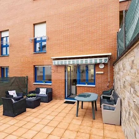 Patio De Auro Luanco